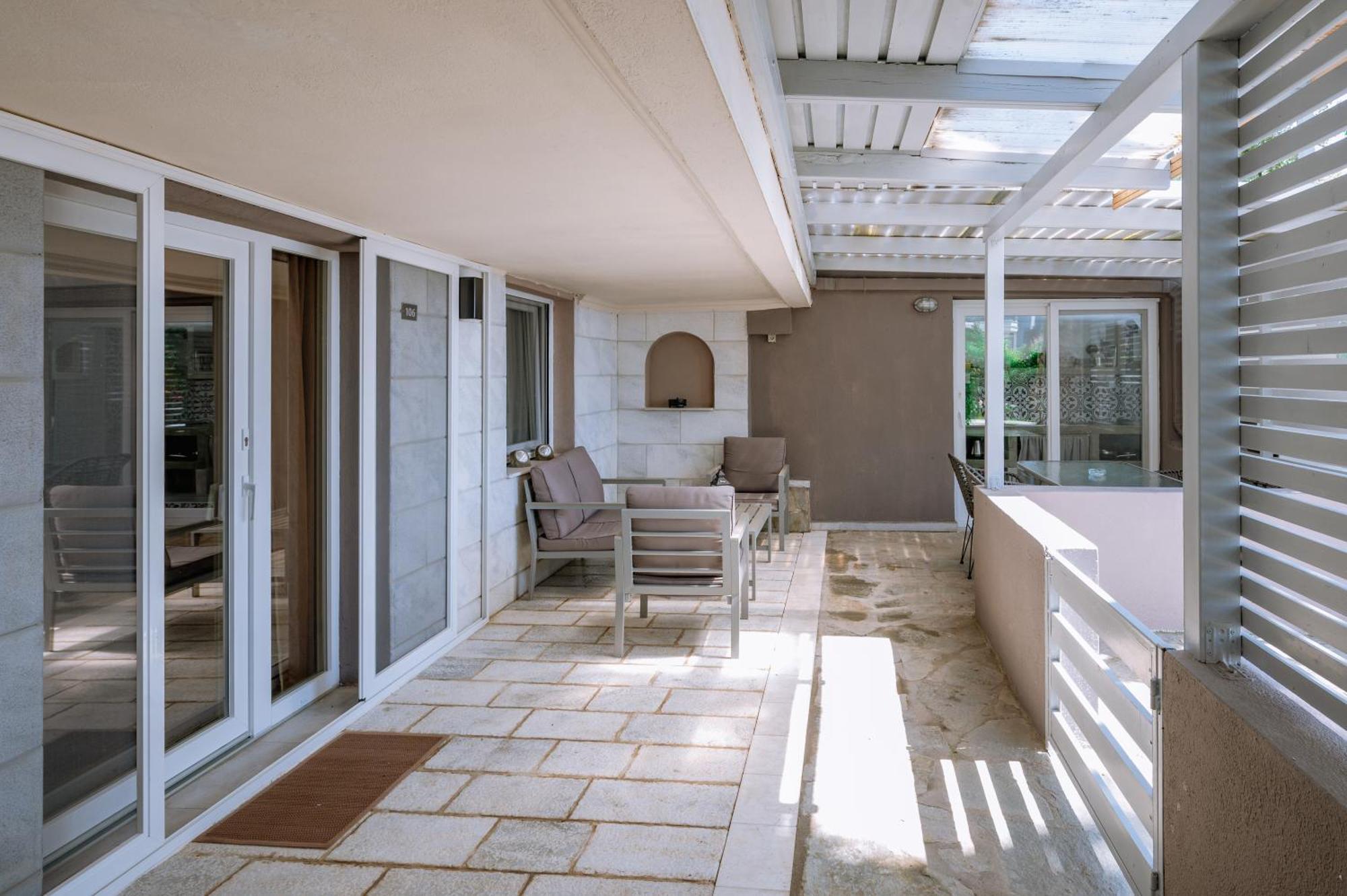 Ktima Papaoikonomou Apartment Potos Ruang foto